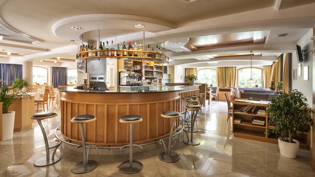 Hotel Bischofhof - Bistro Jasmin Chiusa Dış mekan fotoğraf