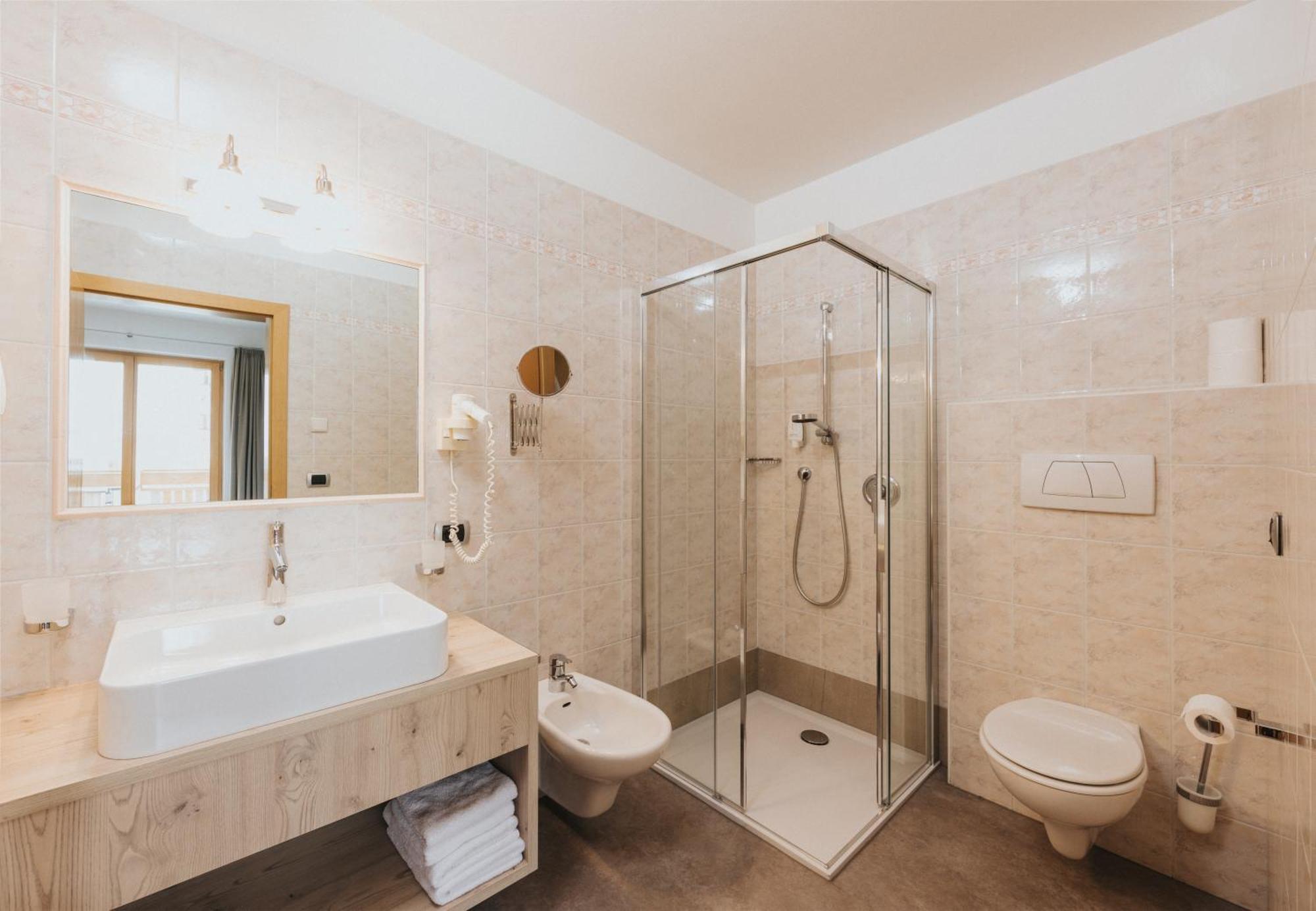 Hotel Bischofhof - Bistro Jasmin Chiusa Dış mekan fotoğraf