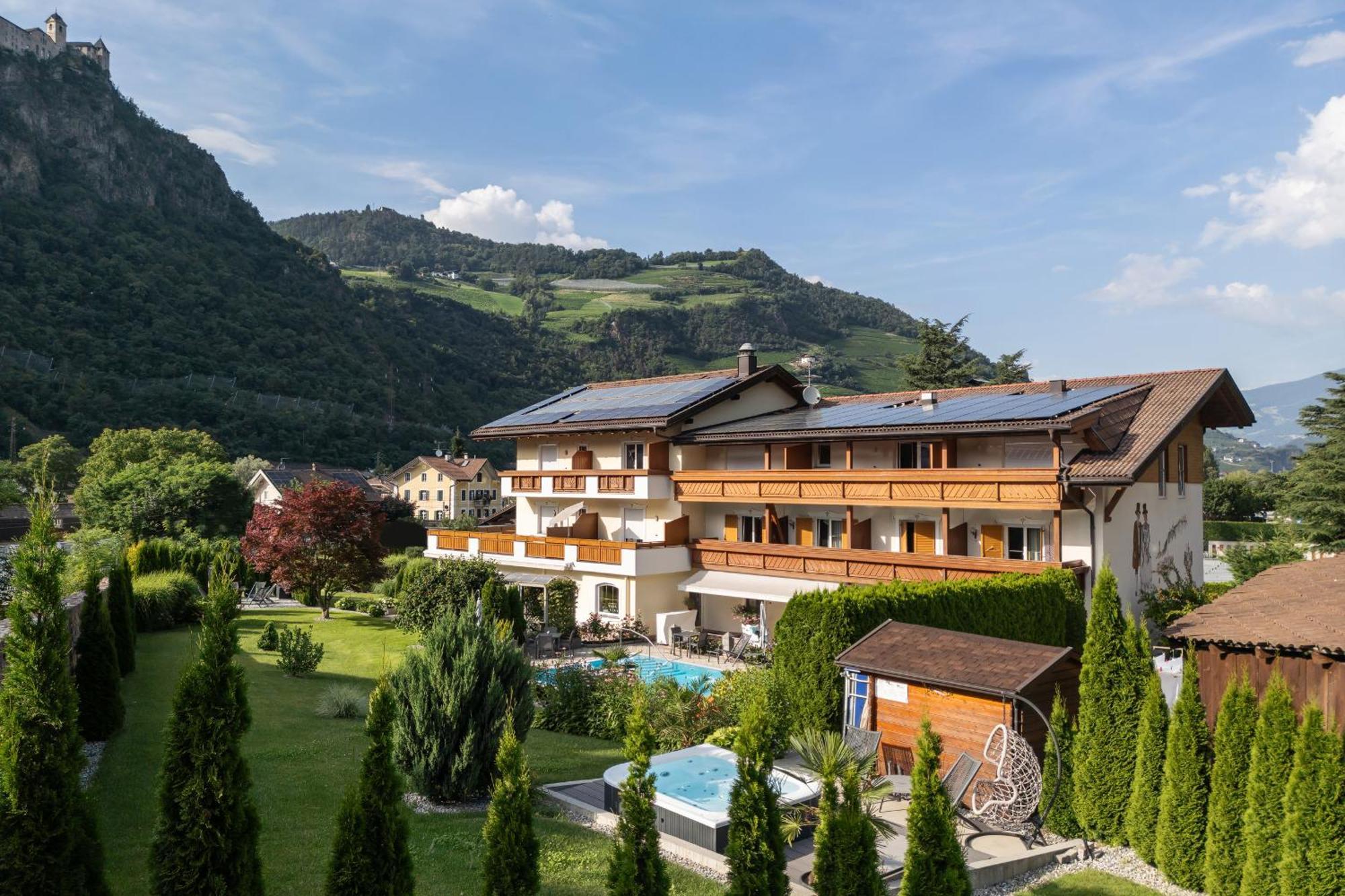 Hotel Bischofhof - Bistro Jasmin Chiusa Dış mekan fotoğraf